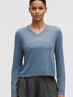 lululemon athletica steal blue swiftly open hole V neck long sleeve